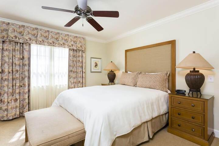 Room 10 of 26