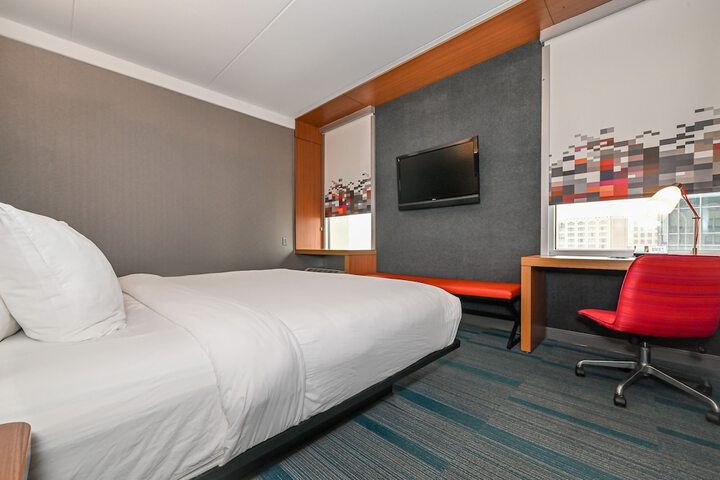 Room 20 of 35