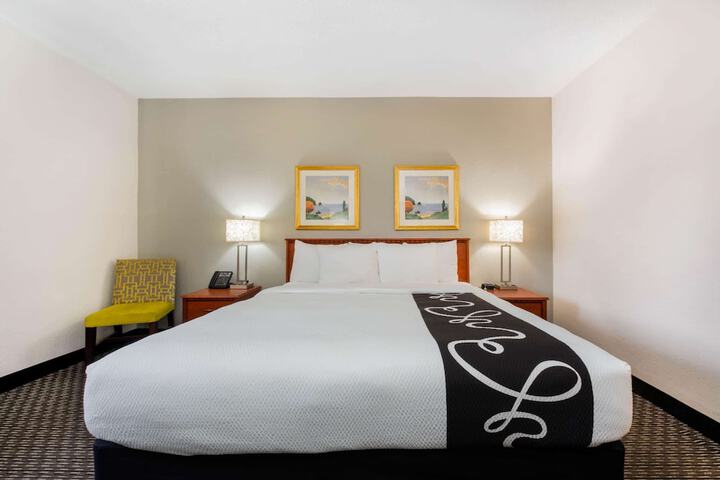Room 20 of 52