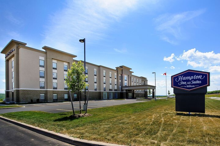 Hotel 2 of 84