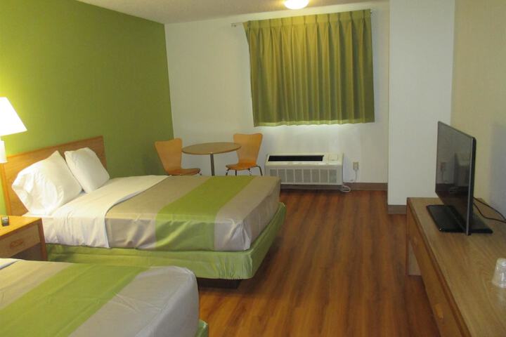 Room 34 of 38