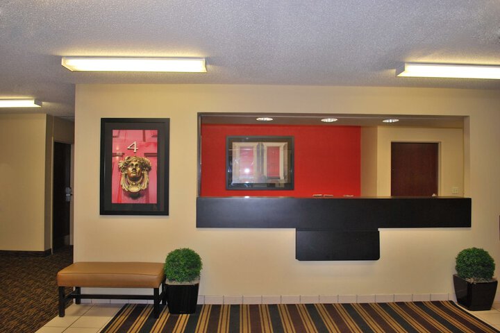 Hotel Interior 7 of 28