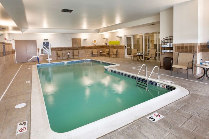 Pool 1 of 24