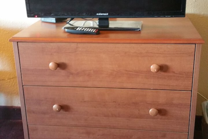 Room 13 of 34