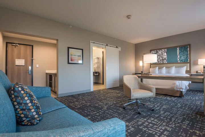 Hampton Inn & Suites Dallas-The Colony TX
