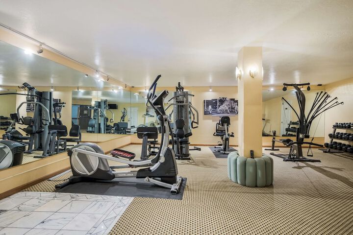 Chateau Big Bear Boutique Hotel BW Signature Collection