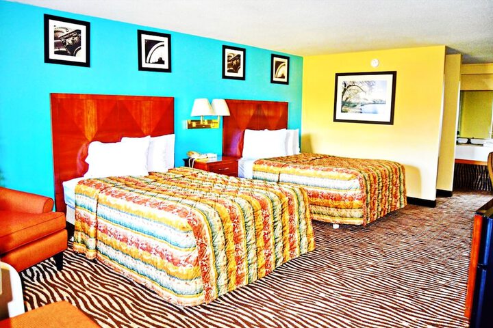 Room 20 of 25