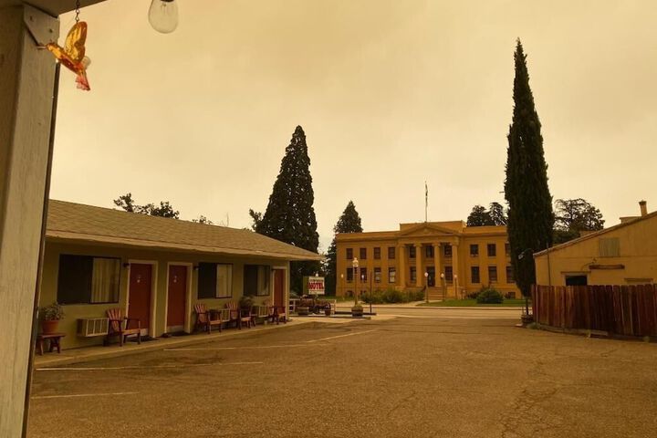 Hotel 4 of 47