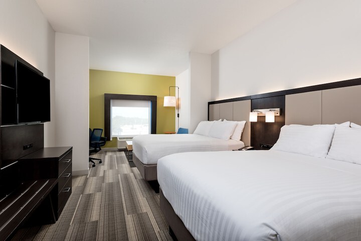 Holiday Inn Express & Suites Lakeland South by IHG