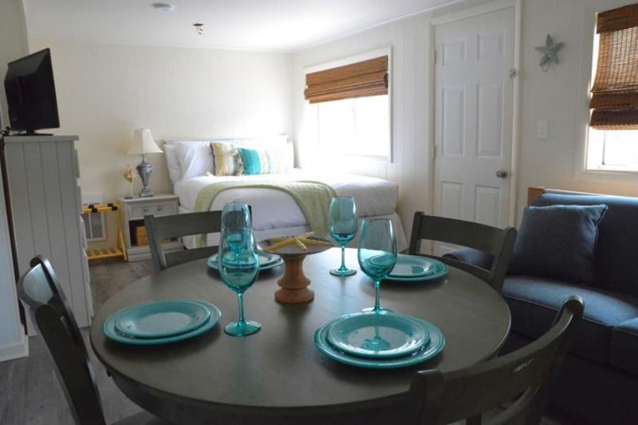 Ocean Glass Inn