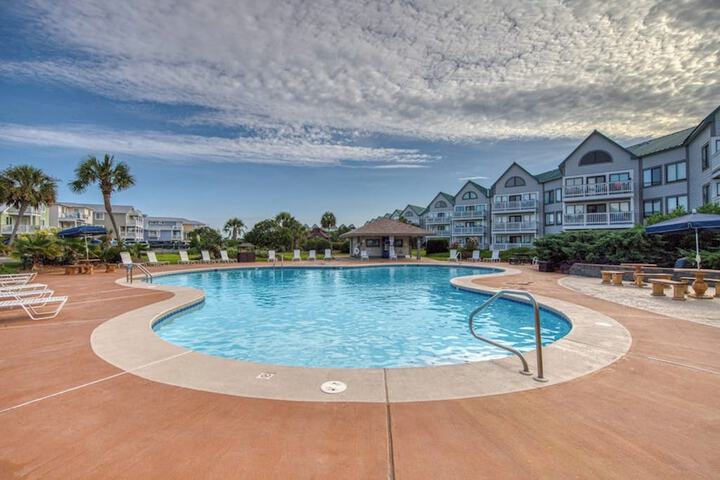 Pool 20 of 119