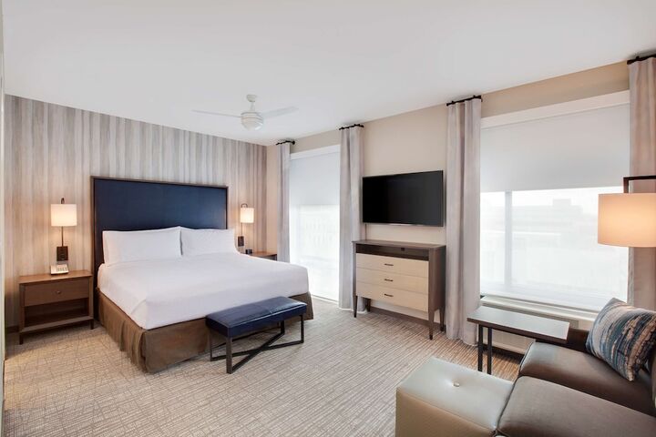 Room 19 of 36
