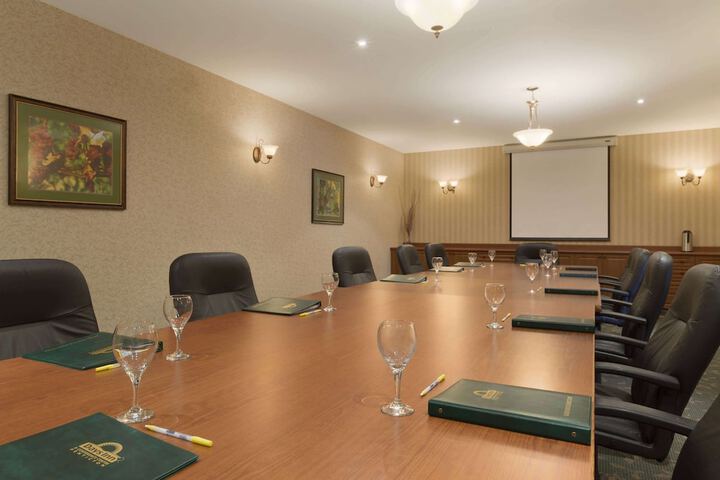 Days Inn & Conference Centre by Wyndham Penticton