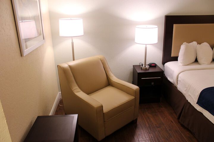 Room 47 of 94