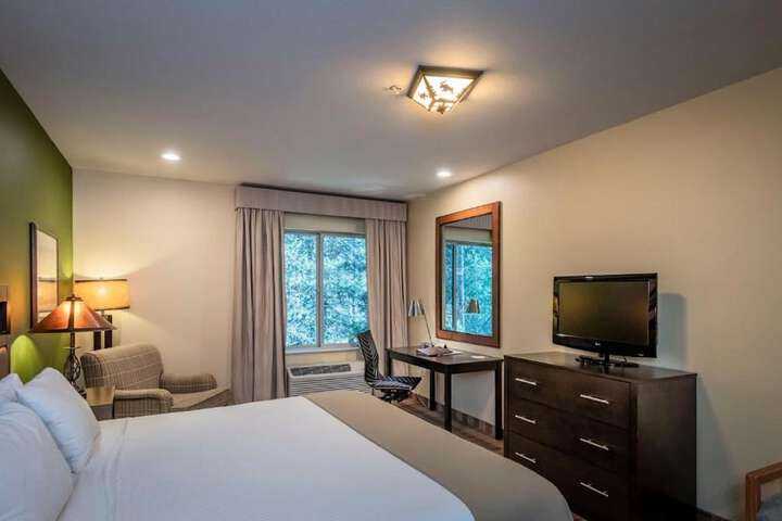 Truckee Donner Lodge