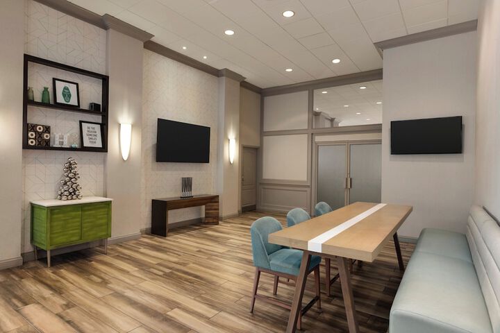 Holiday Inn Boston - Cambridge Area by IHG
