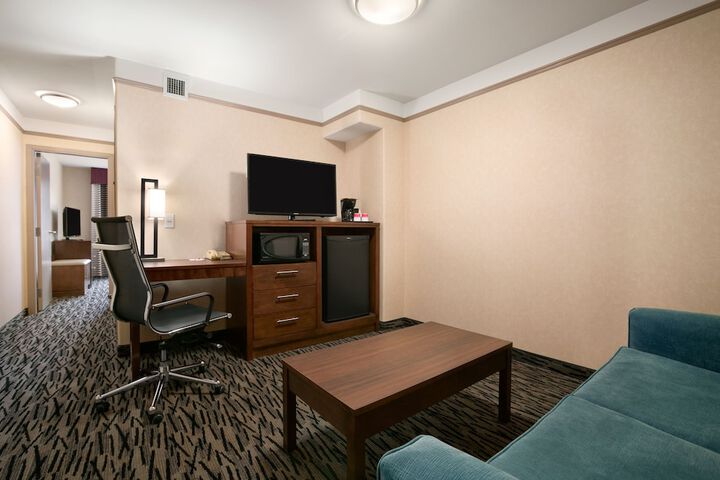 Room 13 of 54