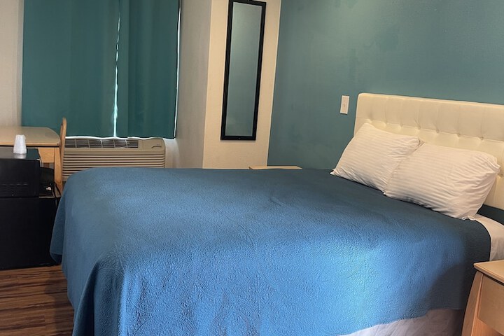 Geneva Motel Daly City