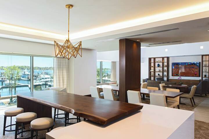 Newport Marriott Hotel & Spa
