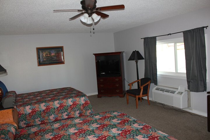 Room 73 of 219