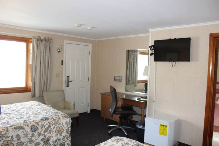 Room 7 of 15