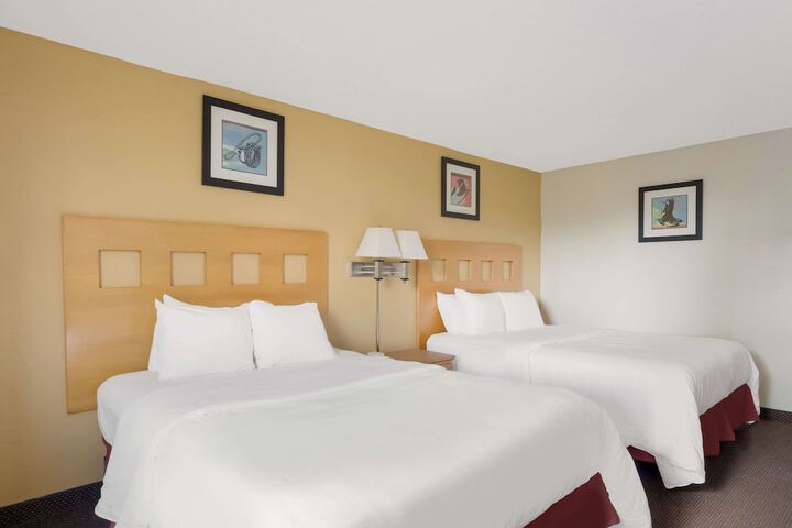 Room 17 of 29