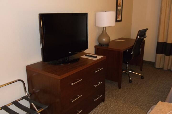 Room 28 of 54