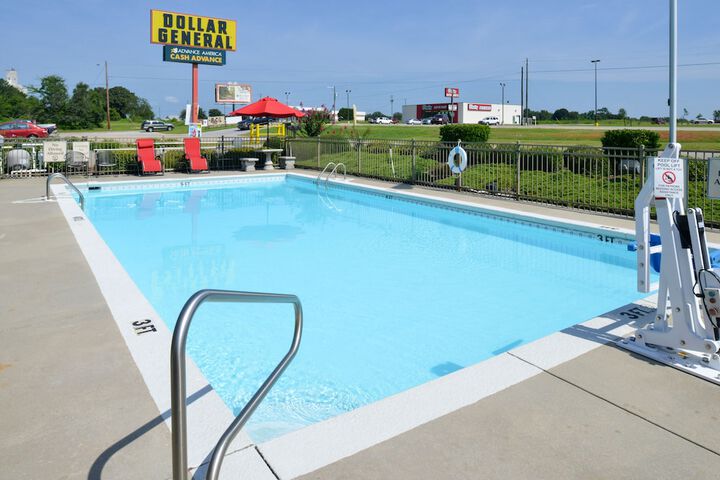 Briarwood Inn of Geneva
