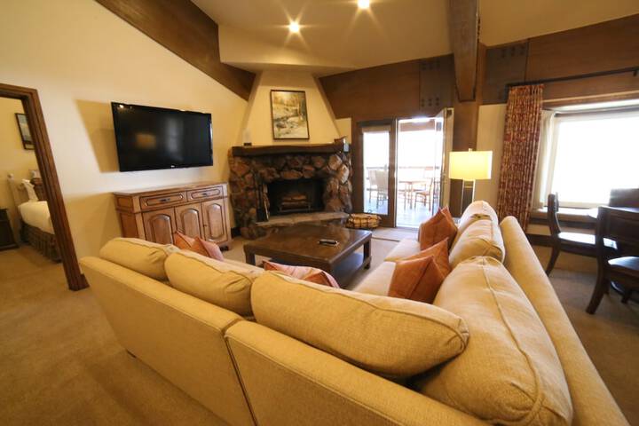 Stein Eriksen Lodge