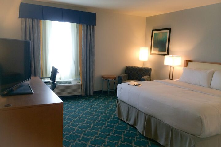 Room 22 of 39
