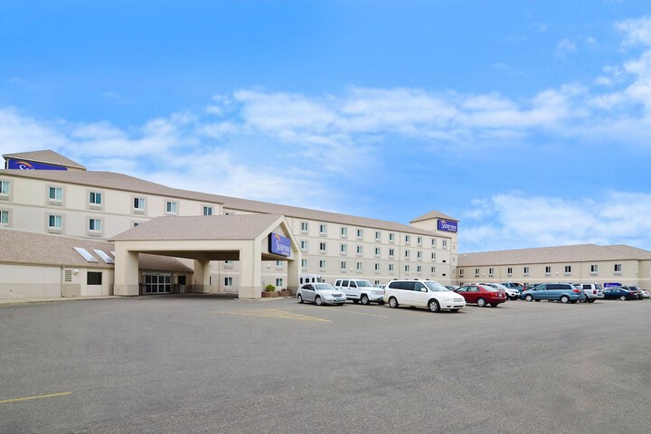 Hotel 4 of 55