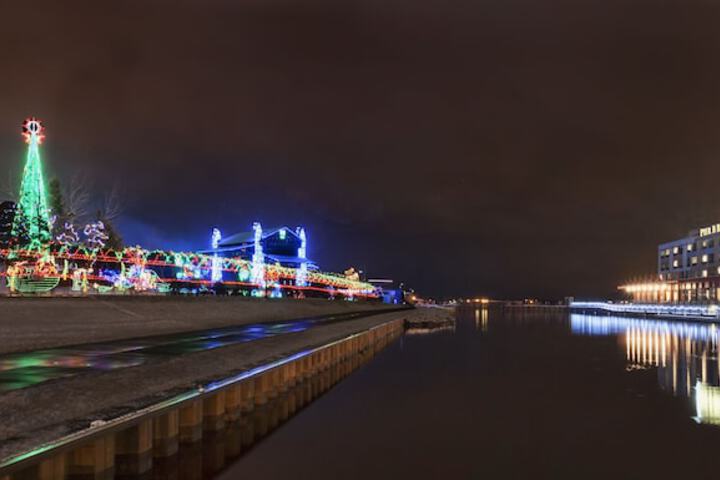 Pier B Resort