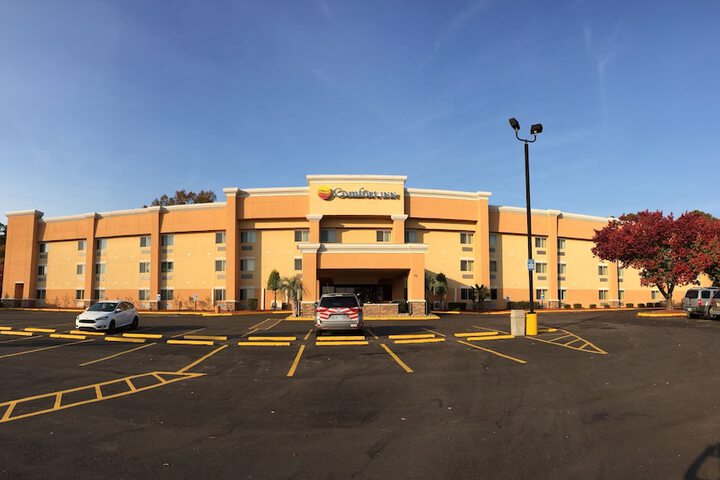 Hotel 2 of 34