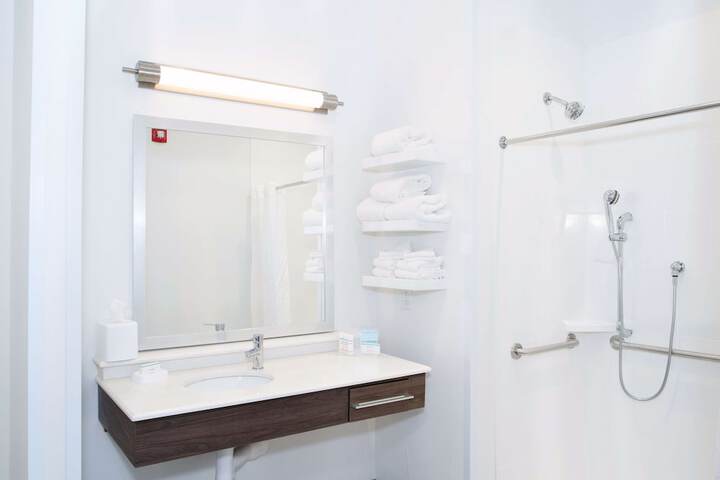 Hampton Inn & Suites Des Moines / Urbandale