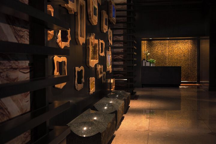 Hotel Interior 37 of 161