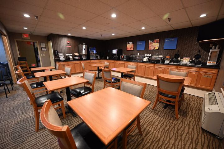 Comfort Inn Owatonna near Medical Center