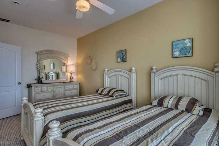 Room 48 of 133