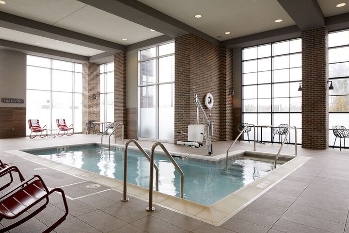 Pool 4 of 52