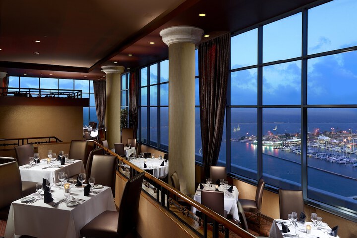 Dining 52 of 73