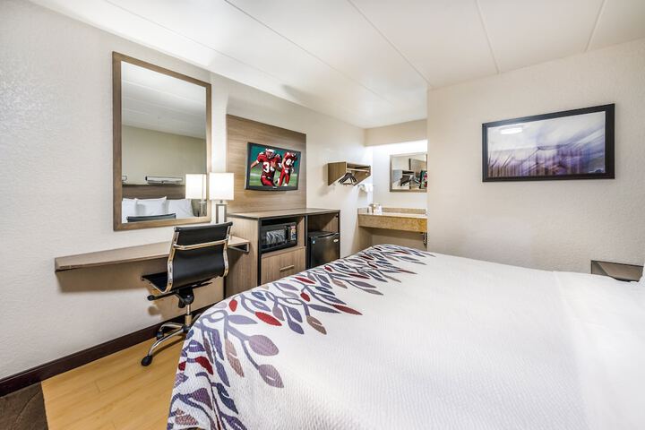 Room 26 of 28