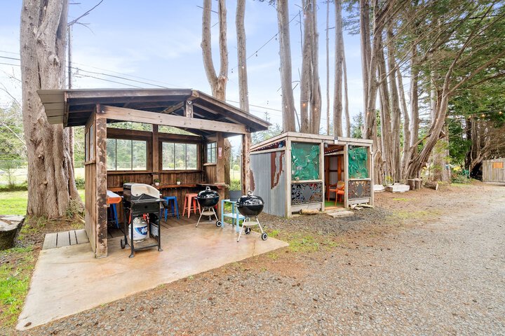 Property Grounds 26 of 27