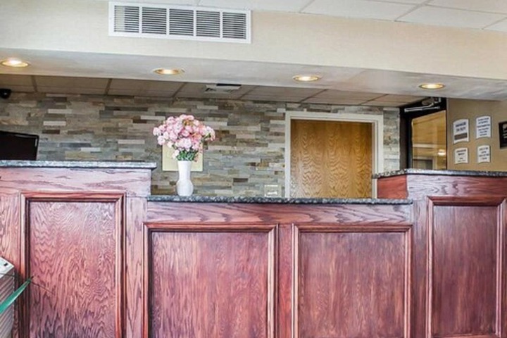 Comfort Inn Dunmore - Scranton East