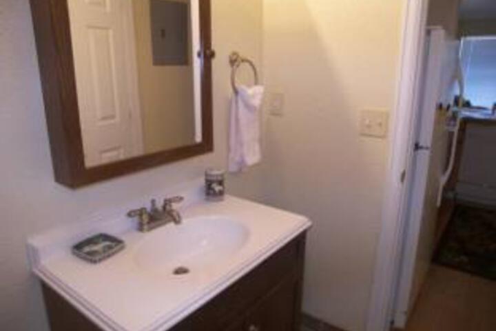 Room 2 of 5