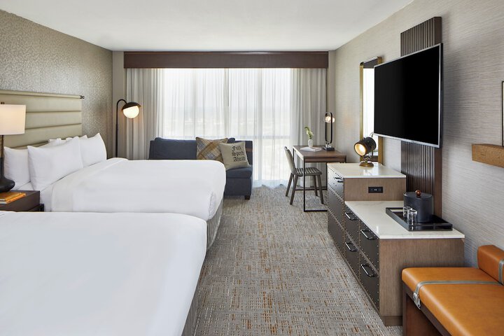 Room 21 of 105