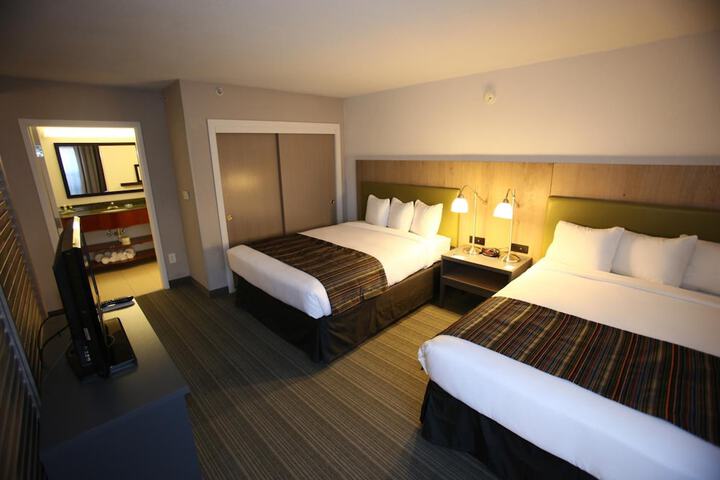 Room 12 of 43