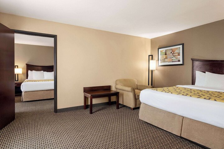 Room 20 of 38