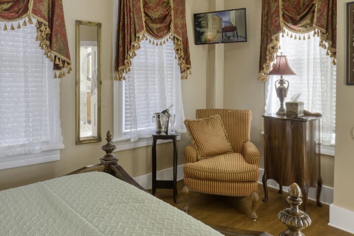 Room 54 of 78