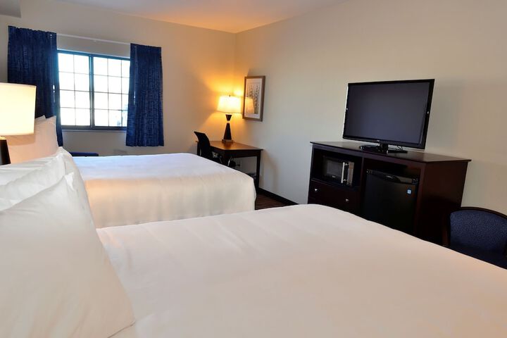 Room 16 of 106