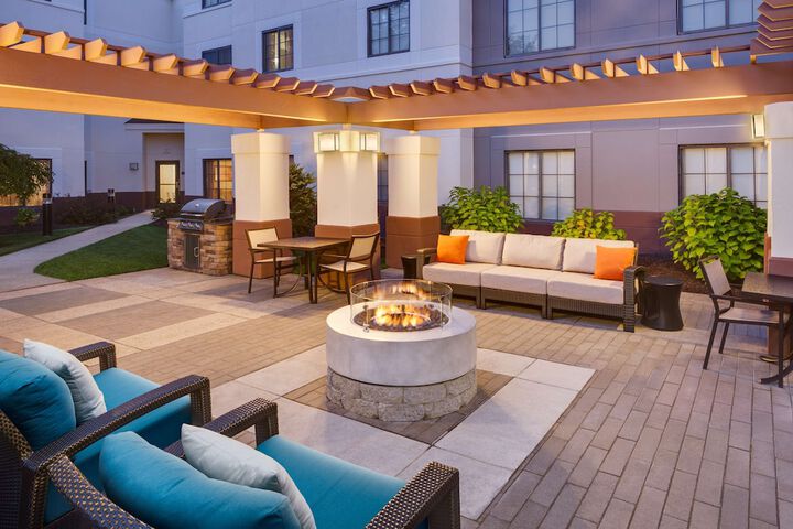 HYATT house Boston / Waltham
