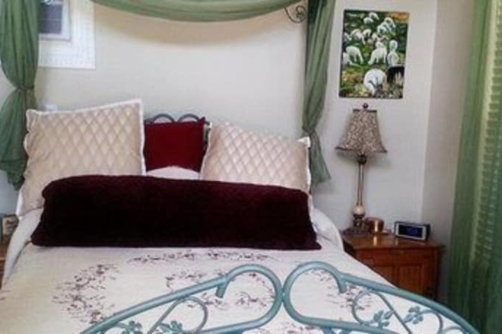 Room 12 of 67